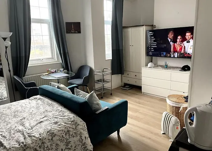 Studio Flat London Finchley Rd Nw11