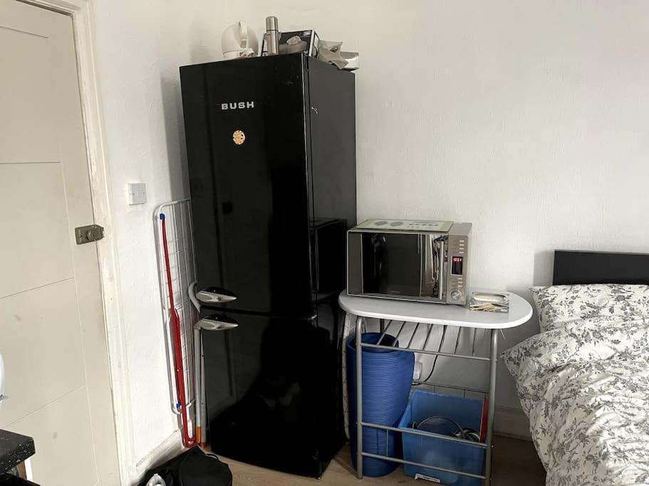 Апартаменты Flat Finchley Rd Nw11 Лондон